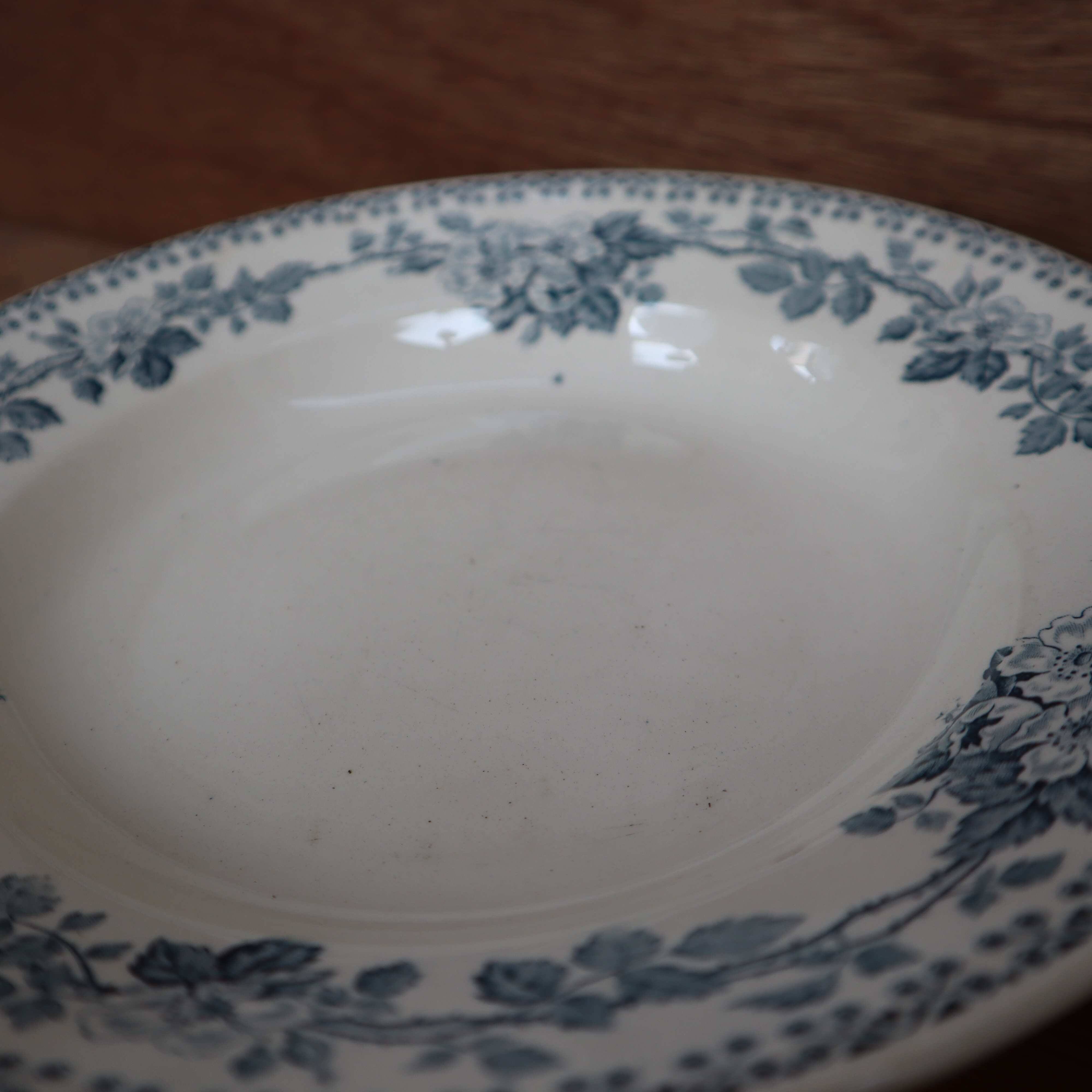 6 soup plates in Terre de Fer, Guadeloupe, St Amand and Hamage Nord