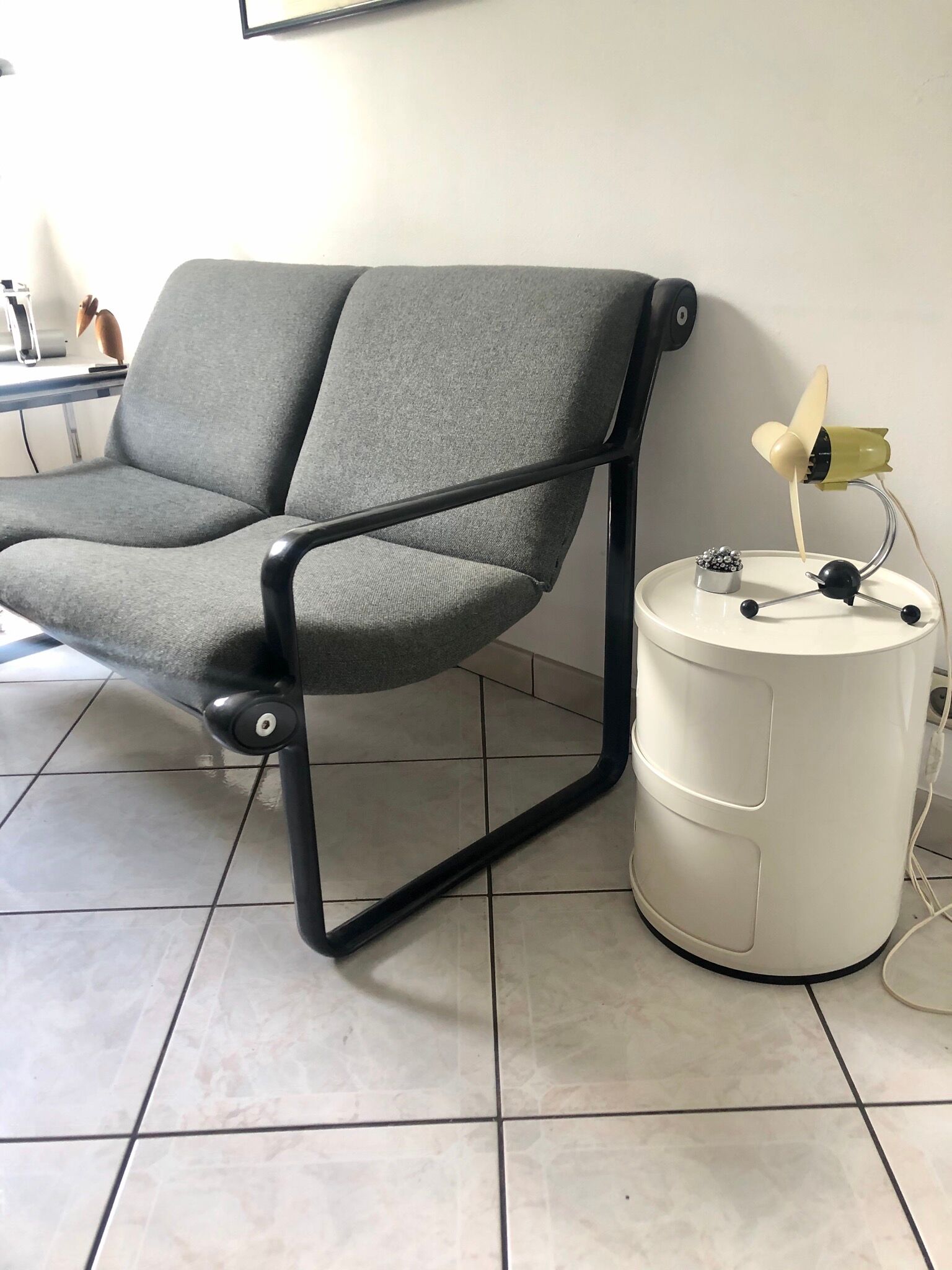 Knoll Sling Sofa Design Bruce Hannah - Andrew Morrison Vintage 80