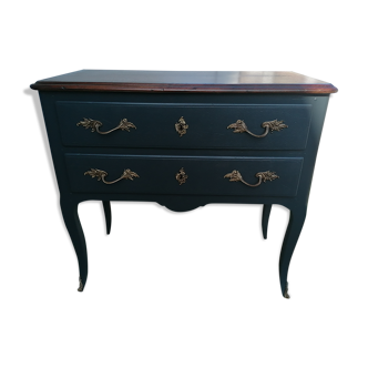Jumping chest of drawers