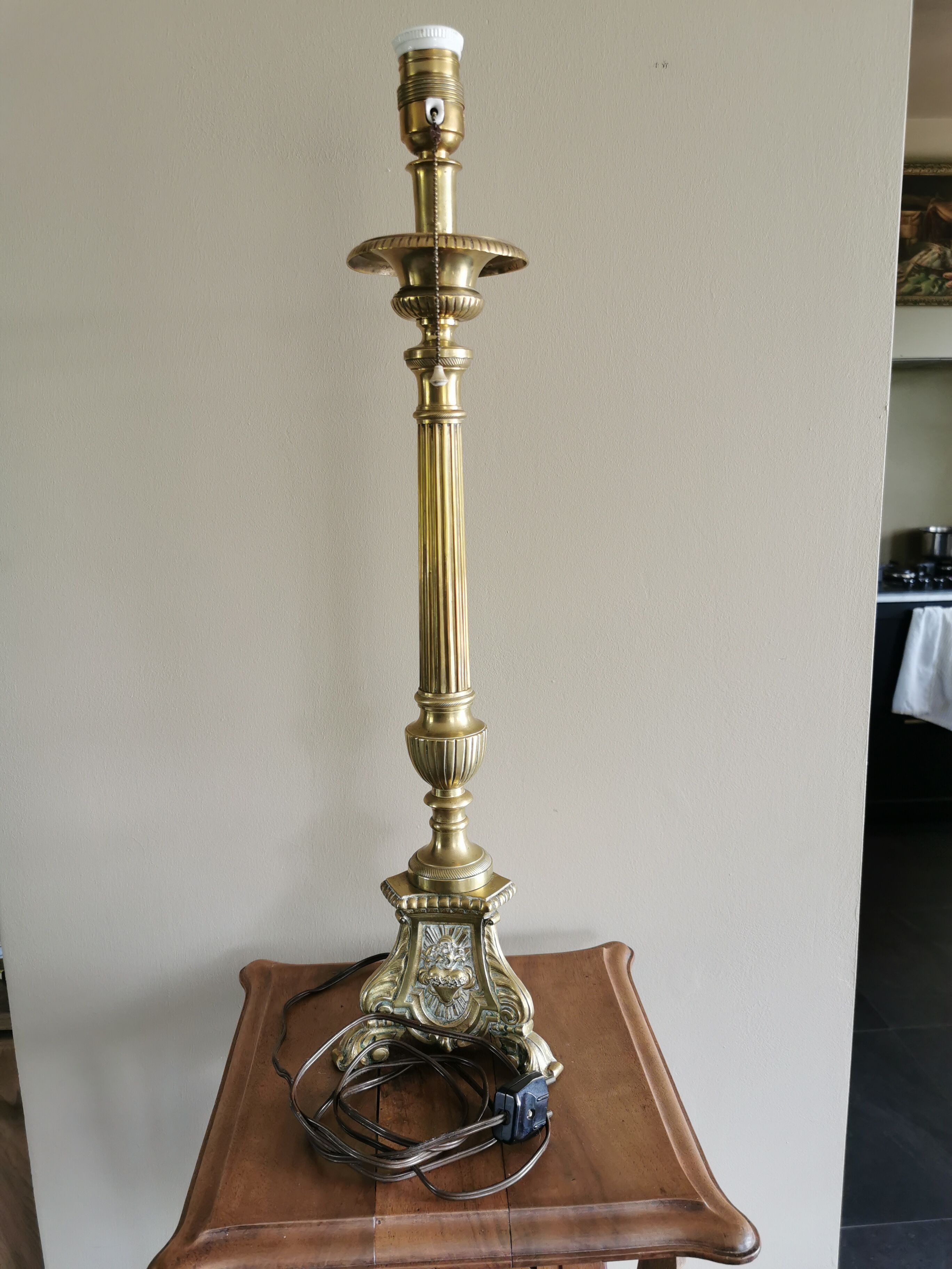 Brass tube lamp foot