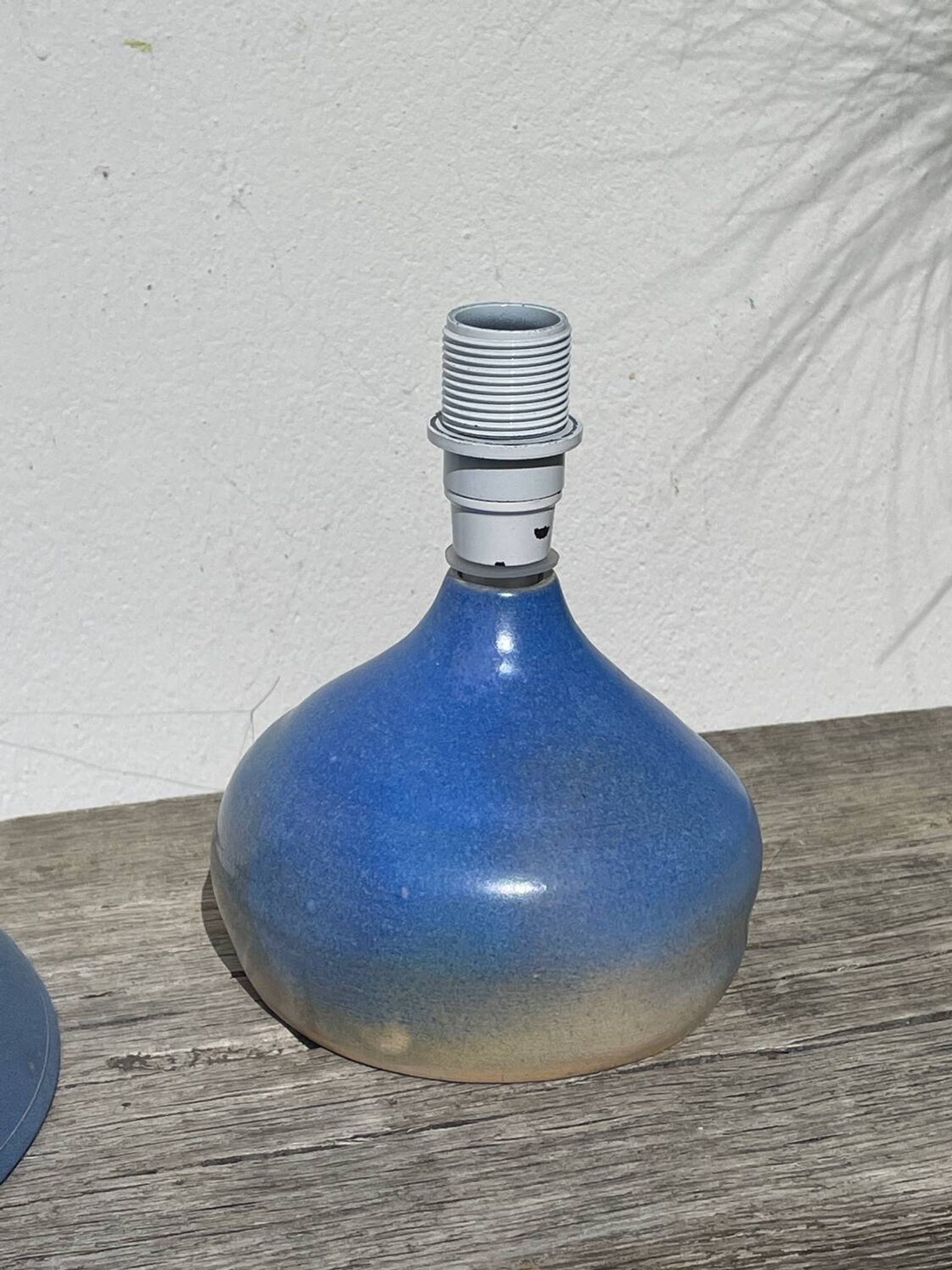 Lampe en céramique bleu vintage