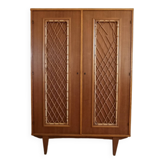 Armoire année 60 bois / rotin / osier