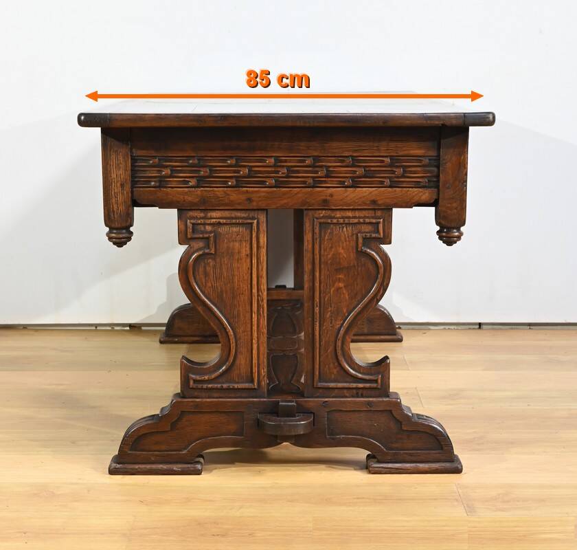 Oak Desk Table, Neo-Gothic style – Early 20th century