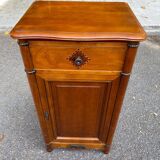 Commode, chevet en bois massif, 19ème siècle