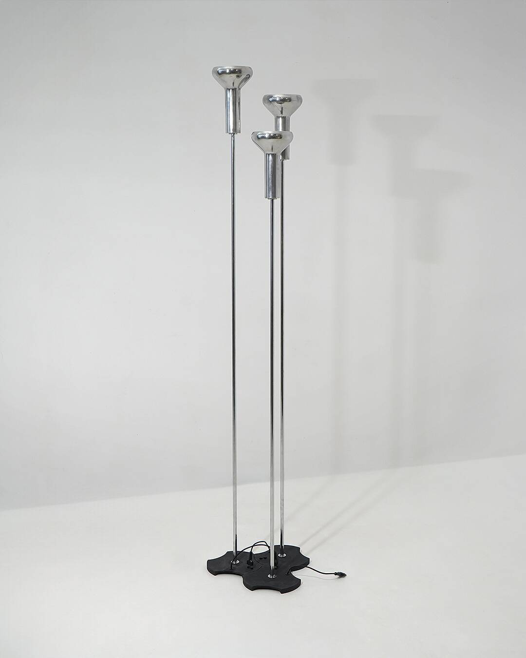 Floor lamp mod. 1073/3 by Gino Sarfatti, Arteluce, 1950s