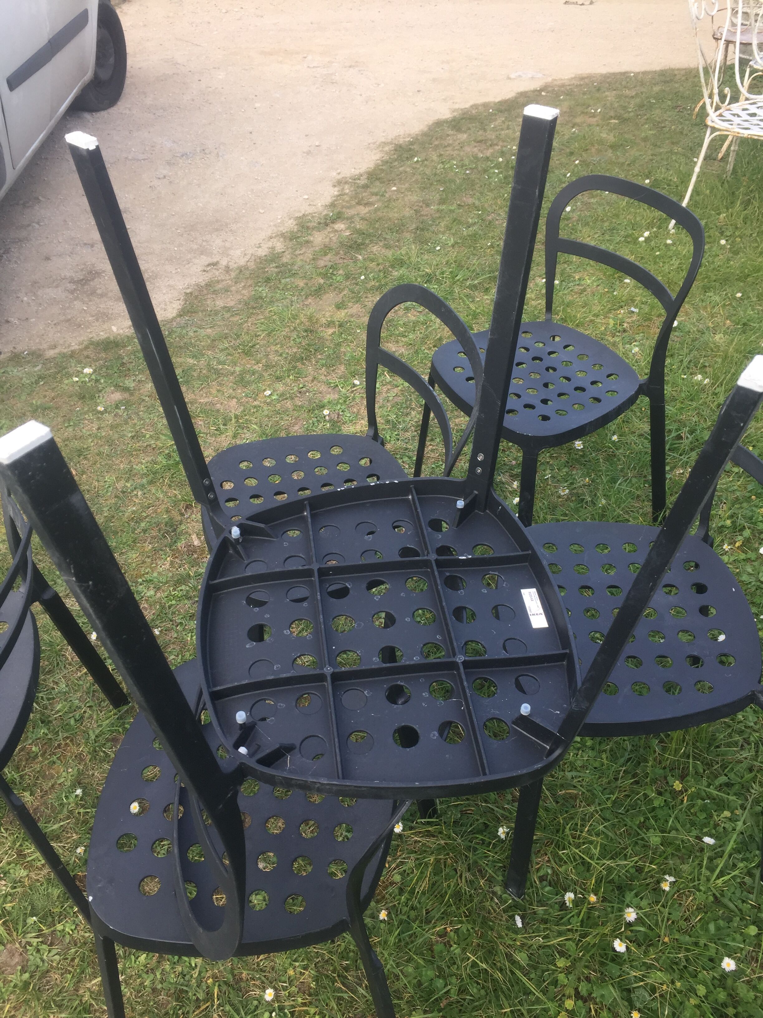6 Reidar aluminium stackable chairs, exterior interior. 1999