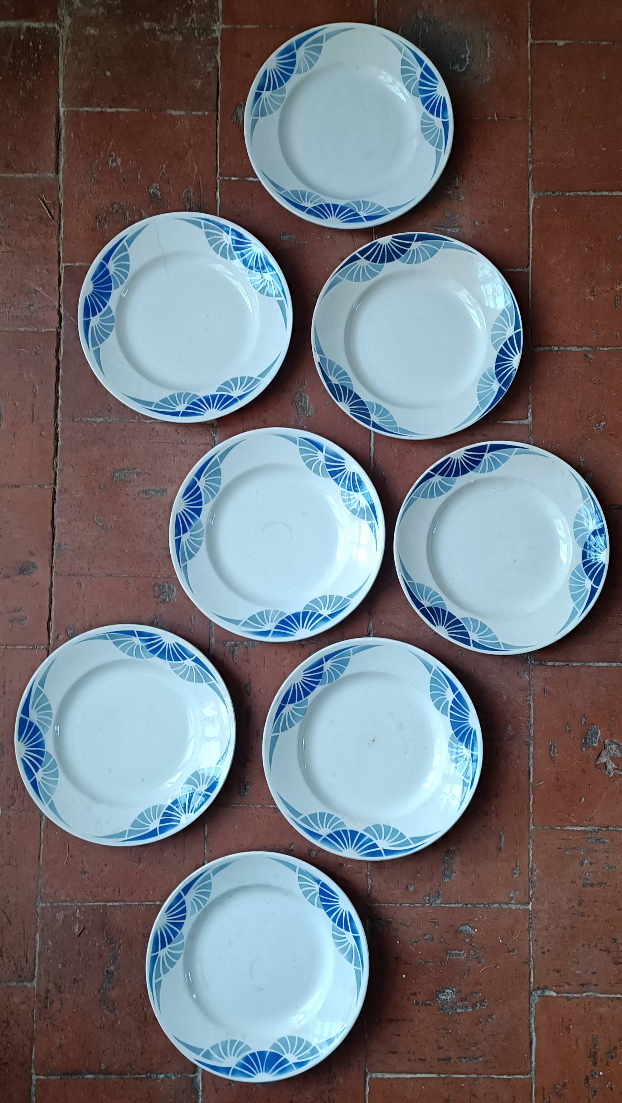 8 Art Deco plates Moulin des Loups