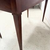 Bureau de style Louis XVI en acajou et placage XX siècle