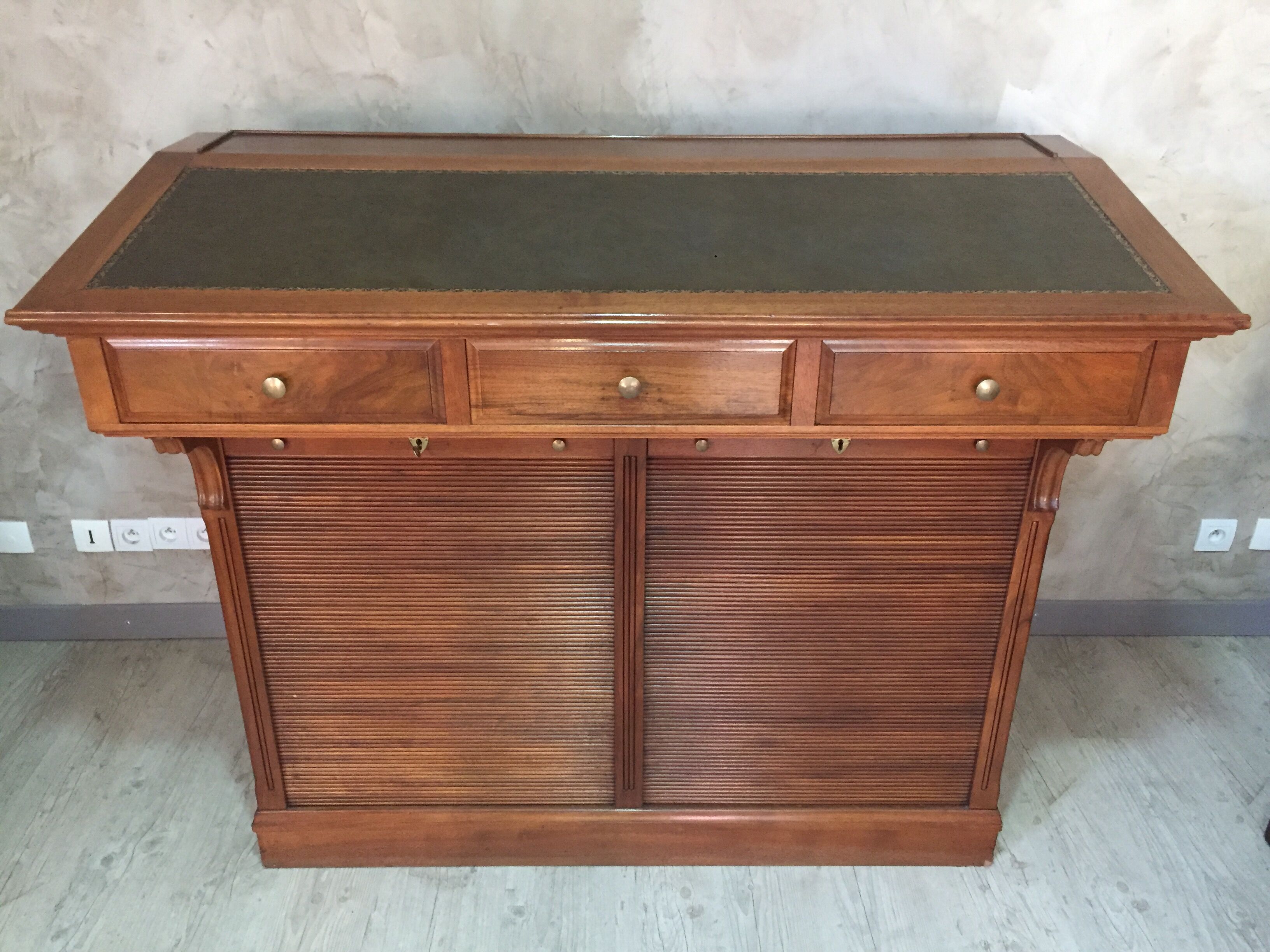Notary cabinet in walnut 1920