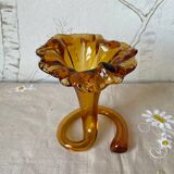 Soliflore vintage en verre ambré forme corolle