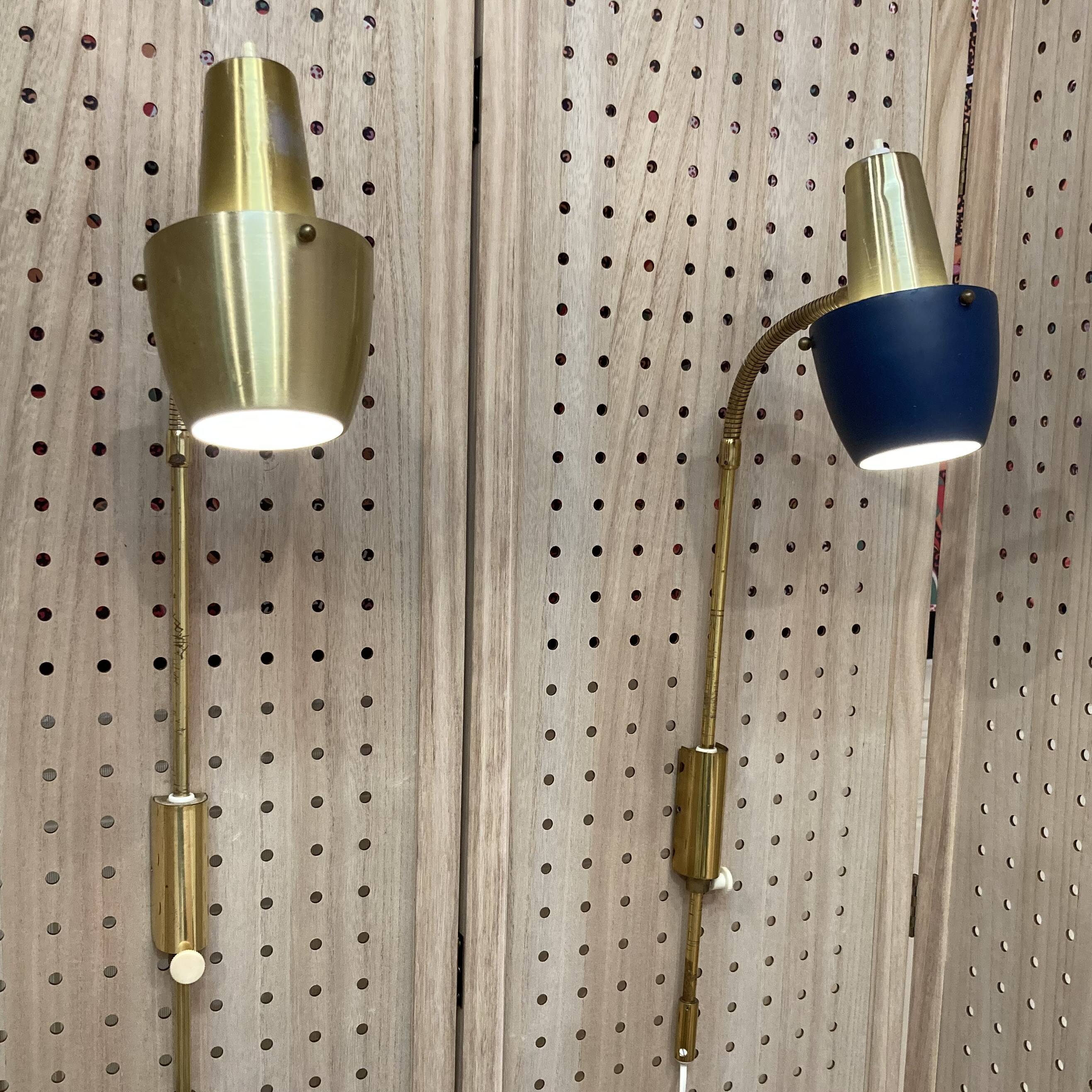 PAIRE D'APPLIQUES 1950 DESIGN SCANDINAVE.