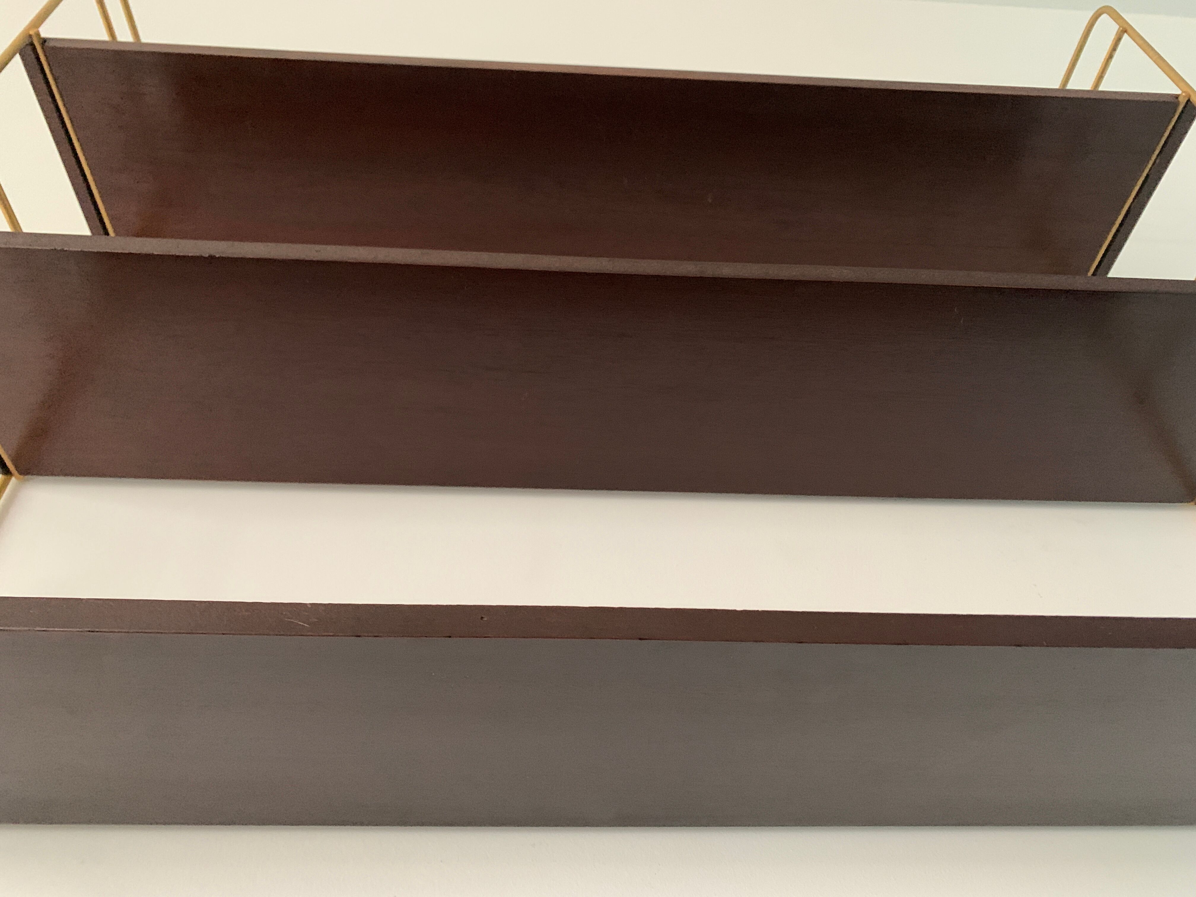 String wall shelf in wood and brass, 1960