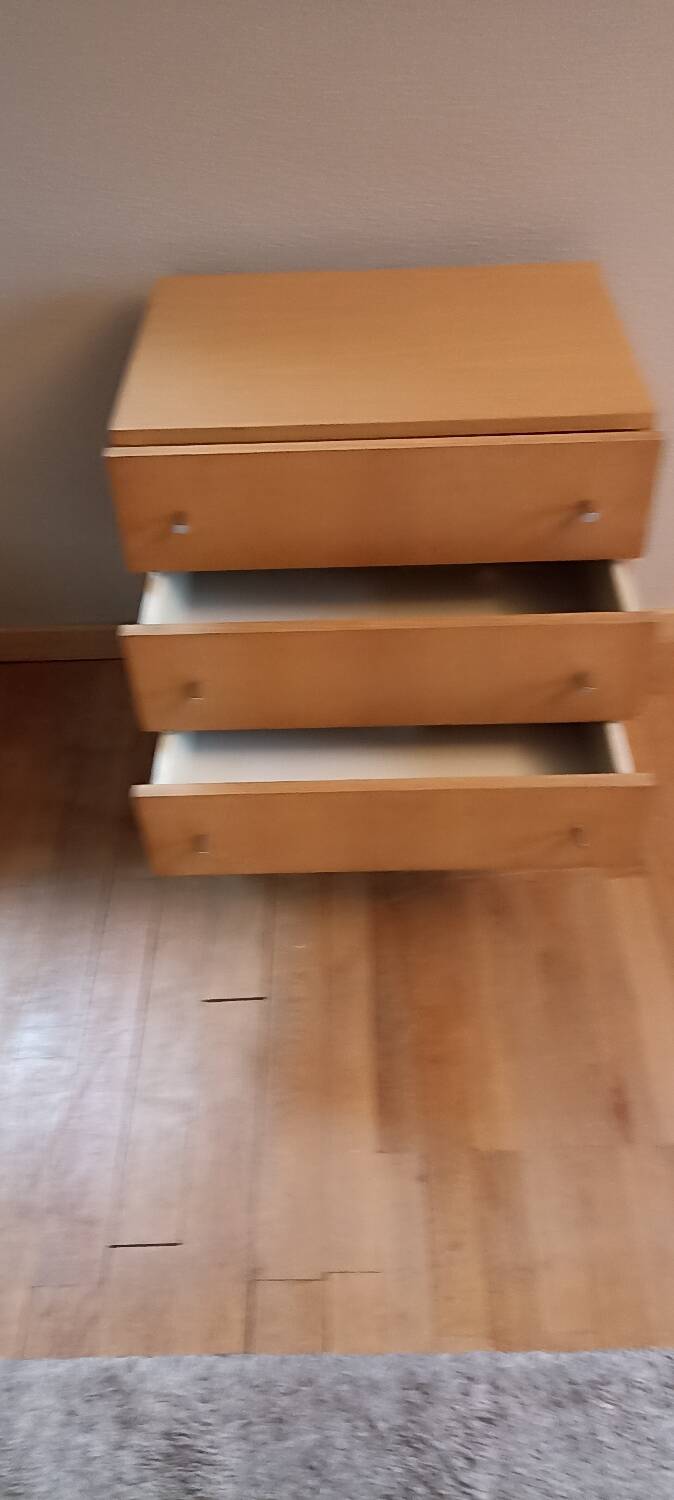 Vintage chest of drawers