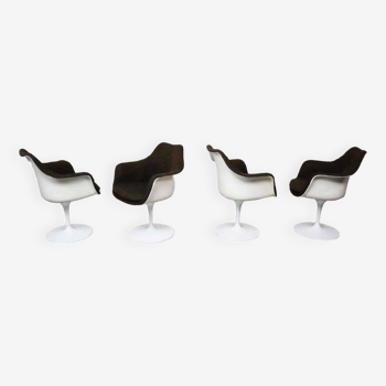 Set of four Eero Saarinen Swivel Tulip Armchairs Model 150, 1970s by Knoll Int.