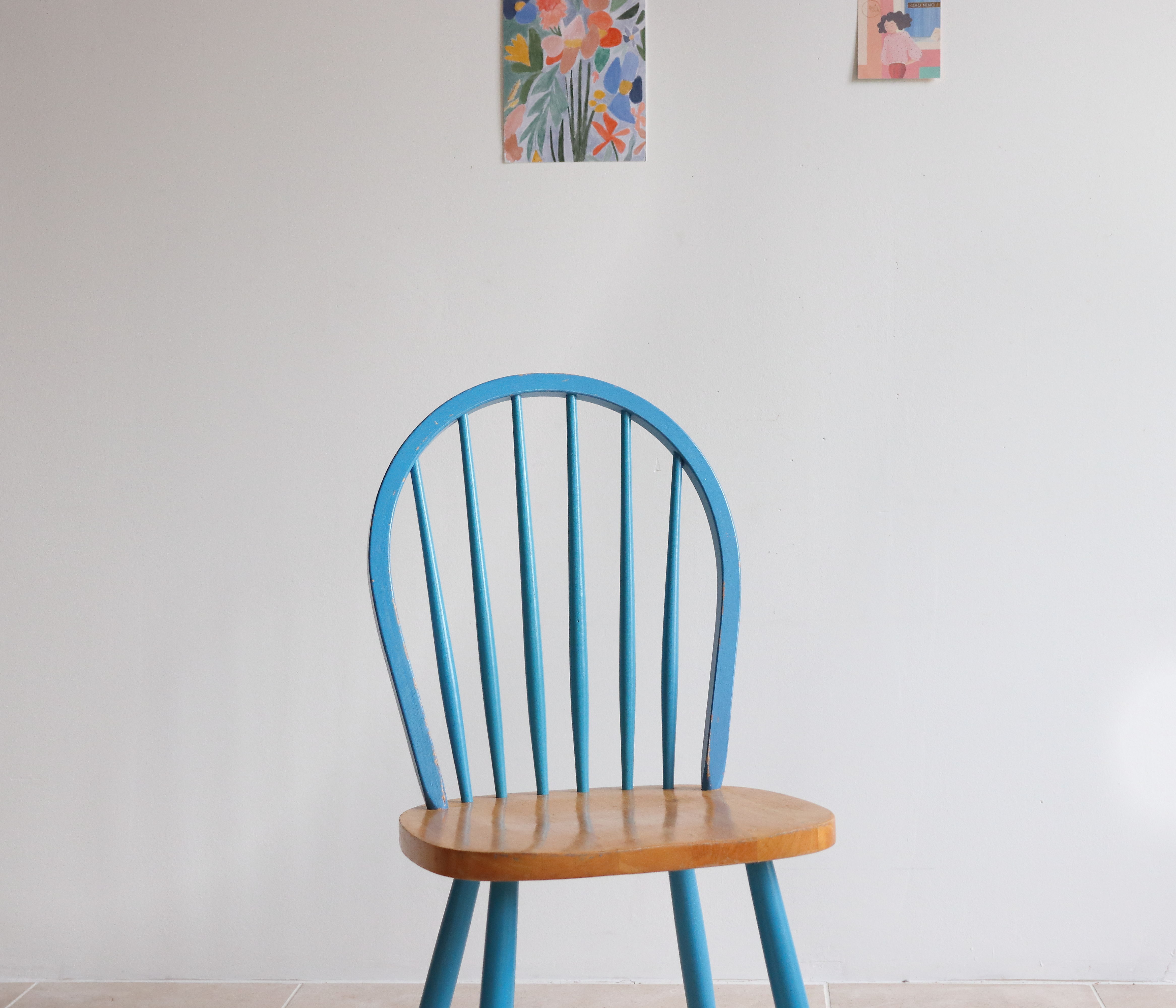 Pair of vintage Scandinavian Windsor chairs with blue bars