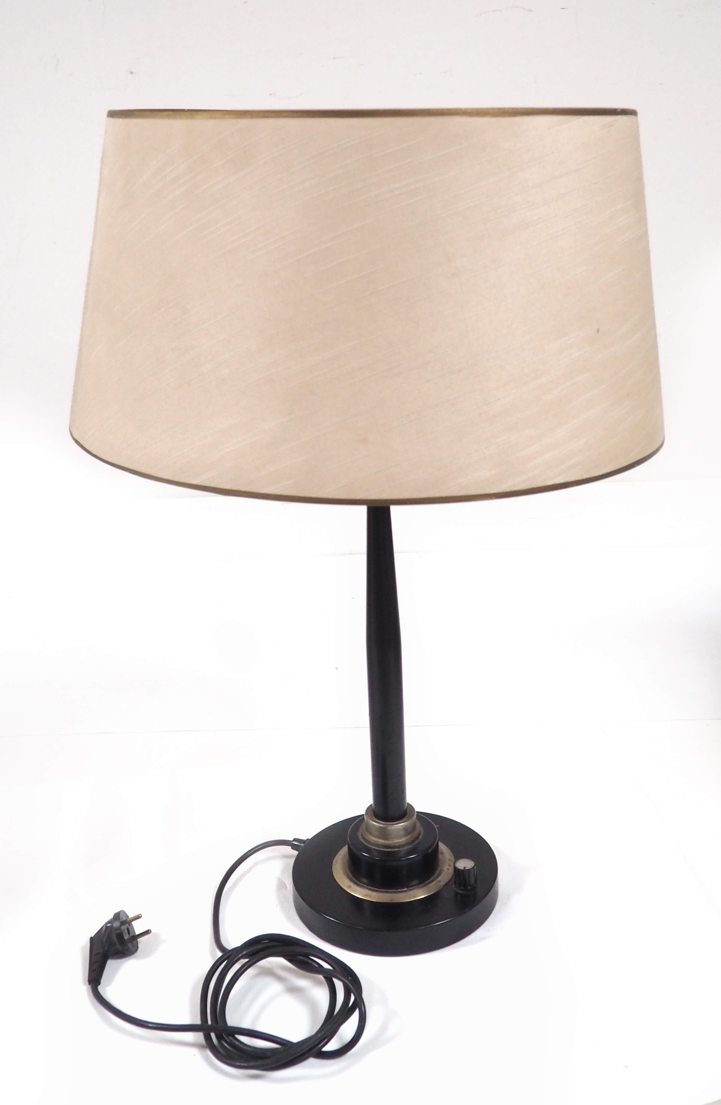 Large desk lamp
