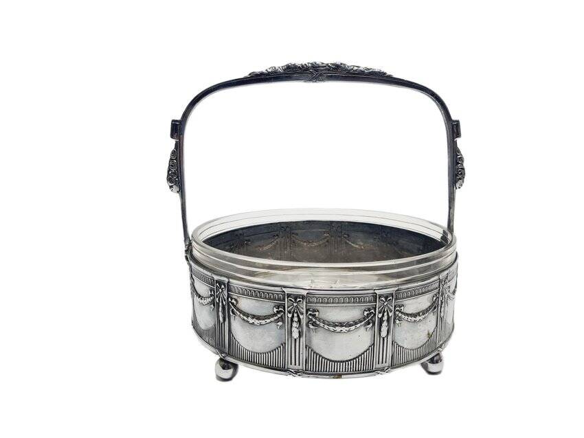 Antique Art Nouveau fruit basket, 1900s