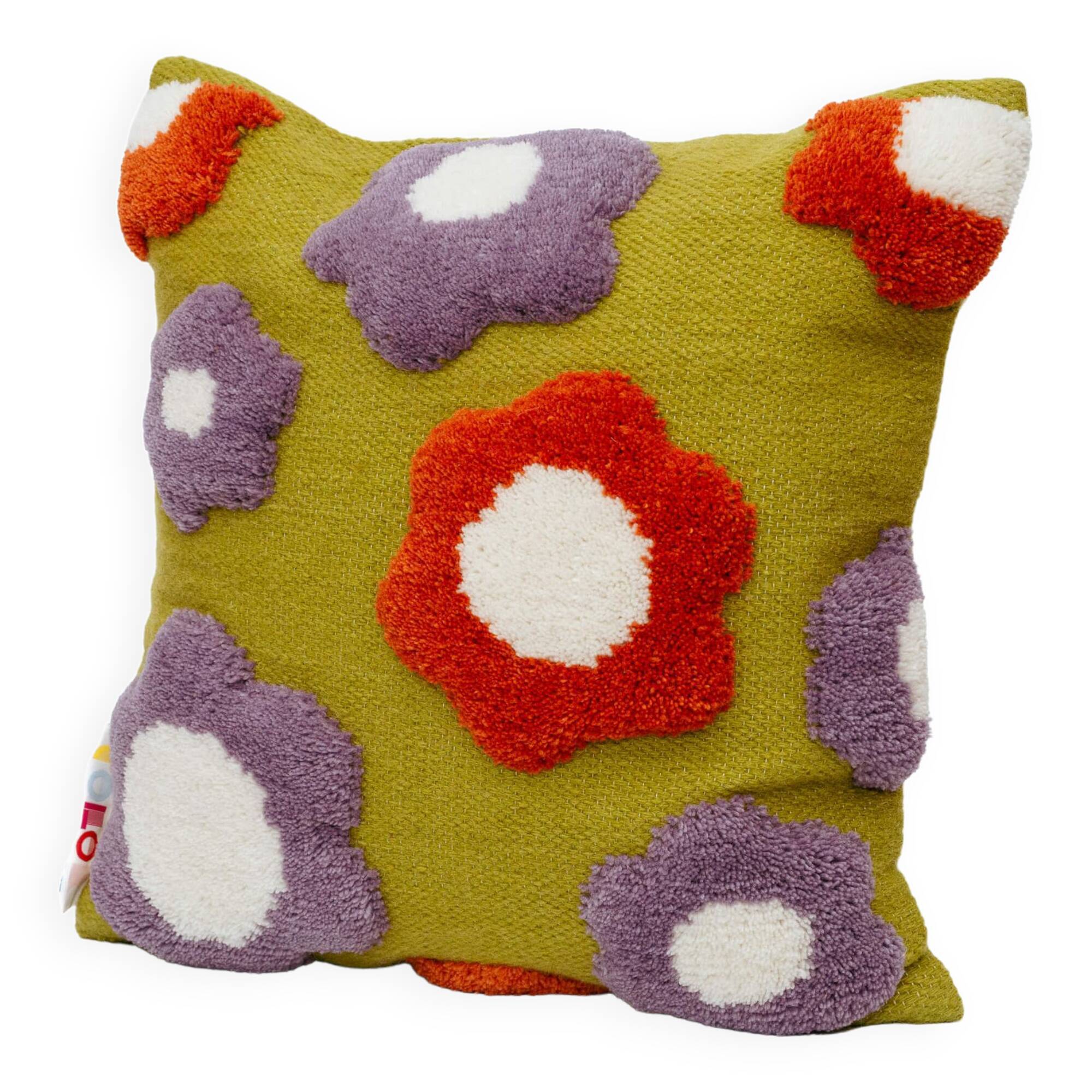 Handmade wool cushion cover purple flower 45 x 45 cm