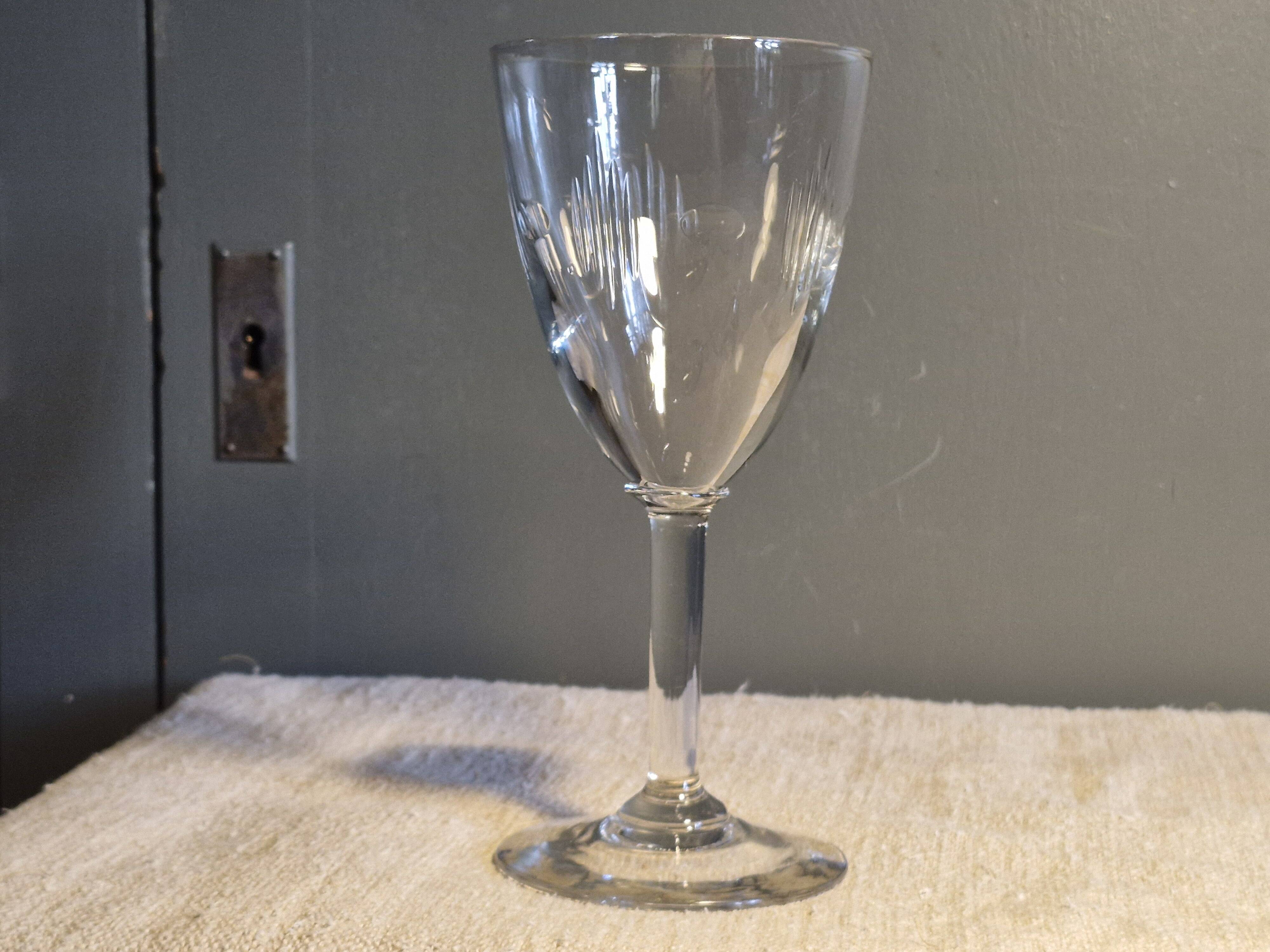 6 water glasses - Small cut decoration - Period 1900
