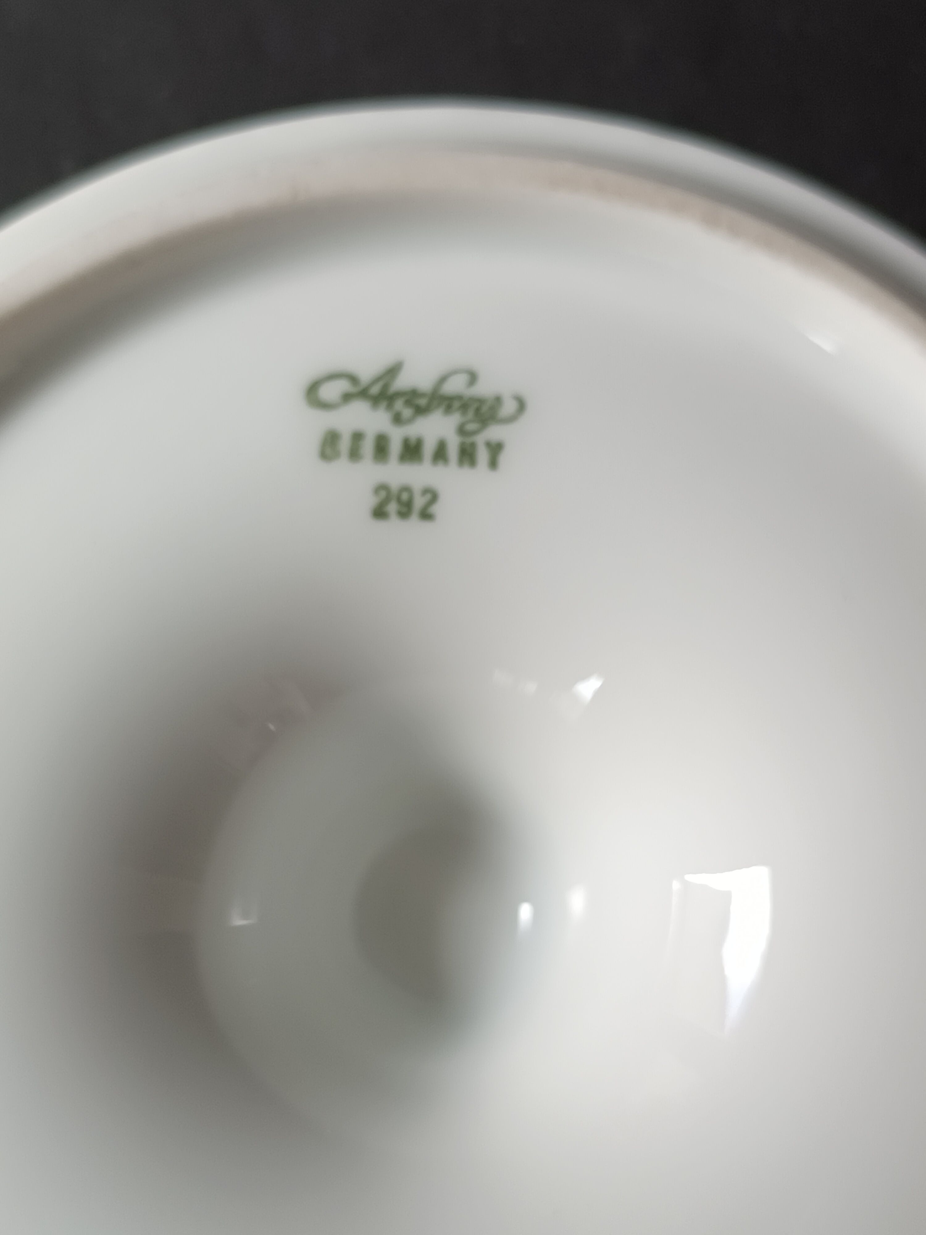 Two white porcelain ashtrays by Arzberg by Jean Luce 1960.