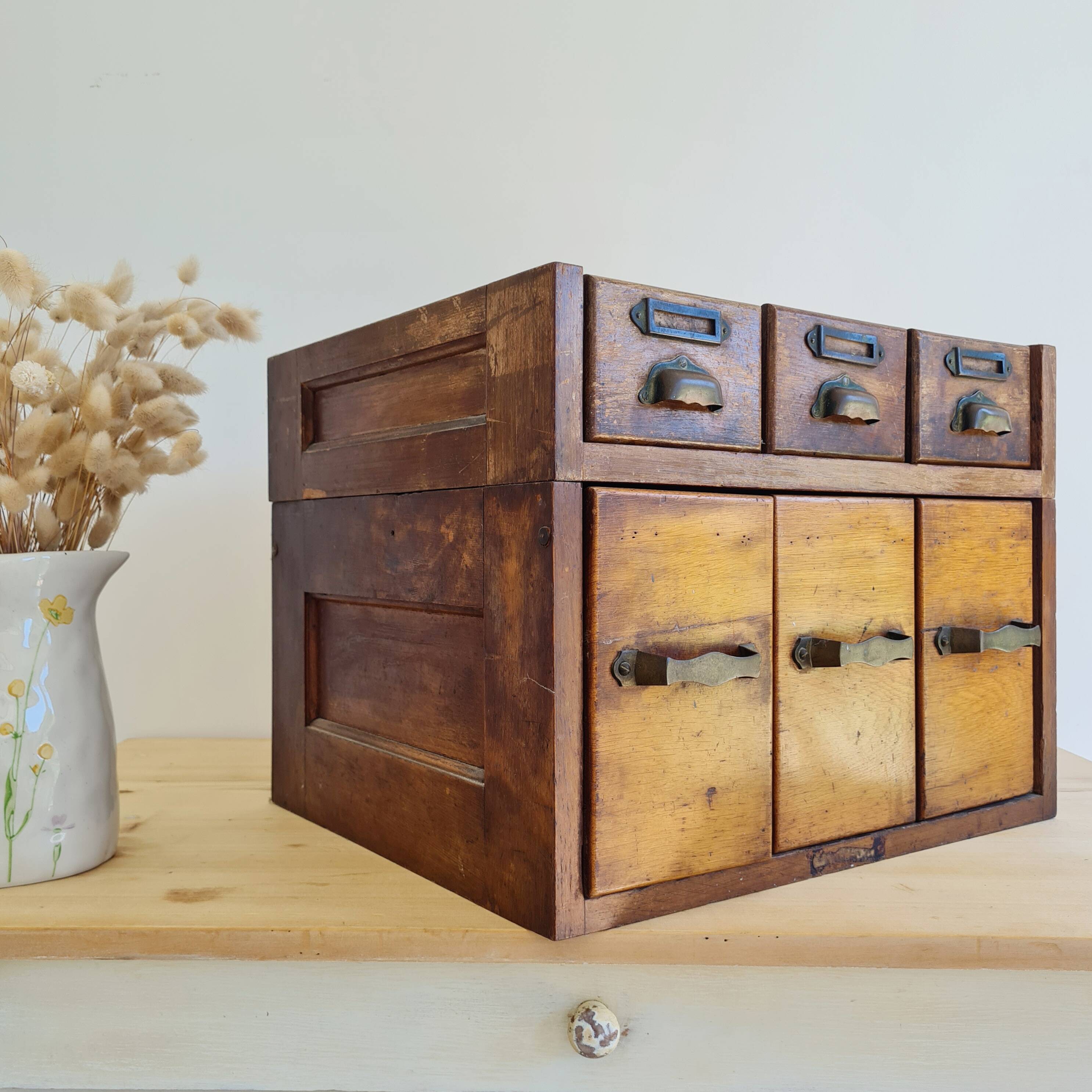 Craft furniture with drawers