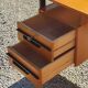Bureau vintage en chêne blond piètement en bois noirci des années 50