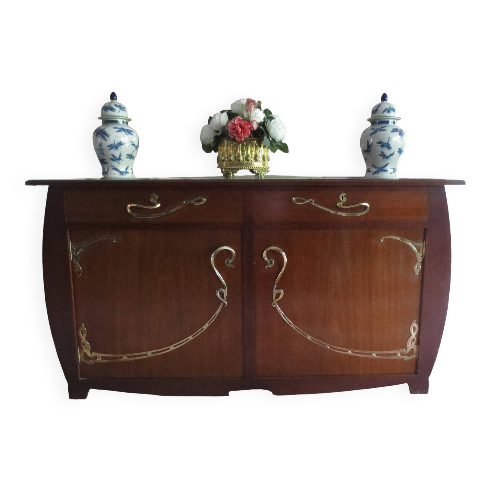 Buffet Art nouveau dans le gout de Victor Horta