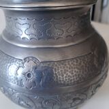 Old tin pot