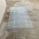 Bureau plateau verre et pied plexiglass vintage