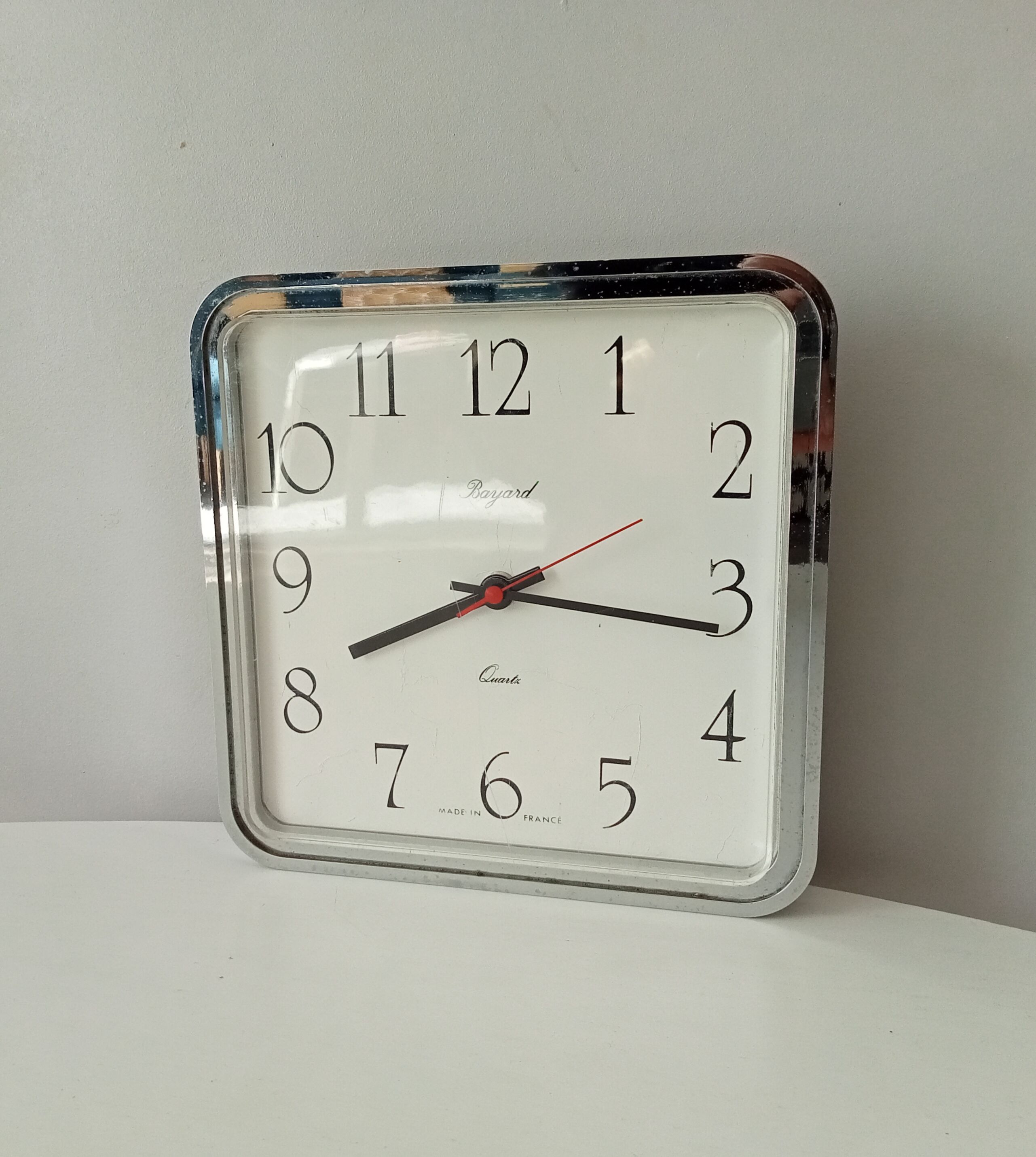Vintage clock Bayard 80s