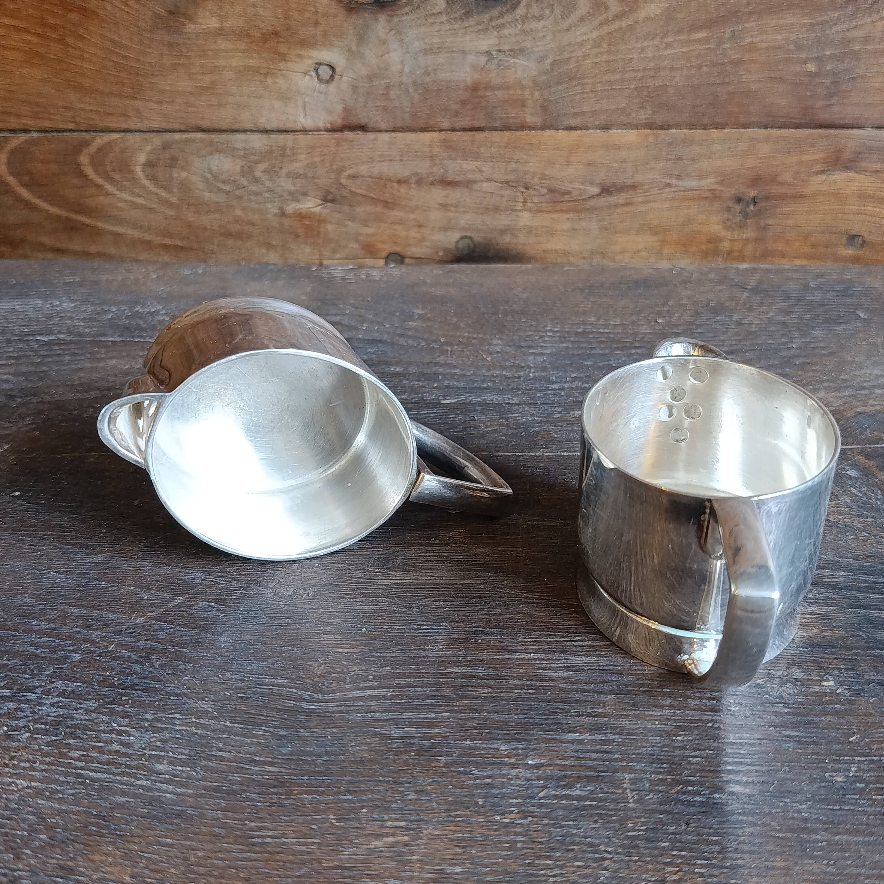 Vintage Art Deco Tea Set – Geometric Teapot and Two Matching Cups