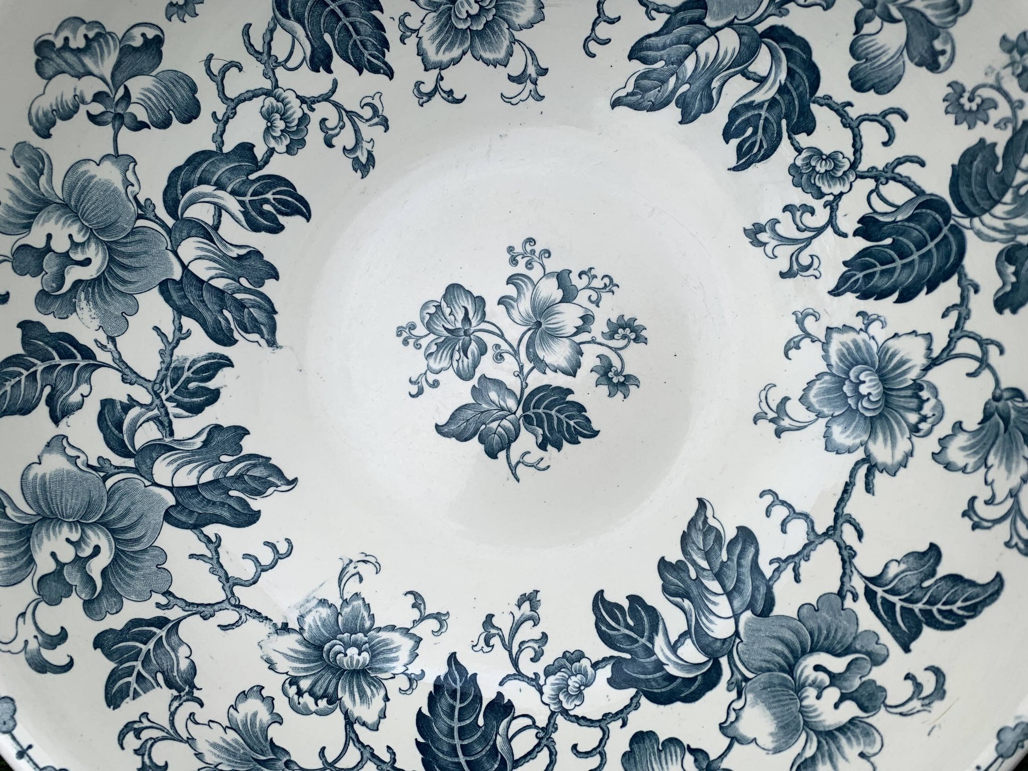 Bowl in Longwy earthenware, lemon model