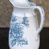 Broc or pitcher of St Amand model Margot
