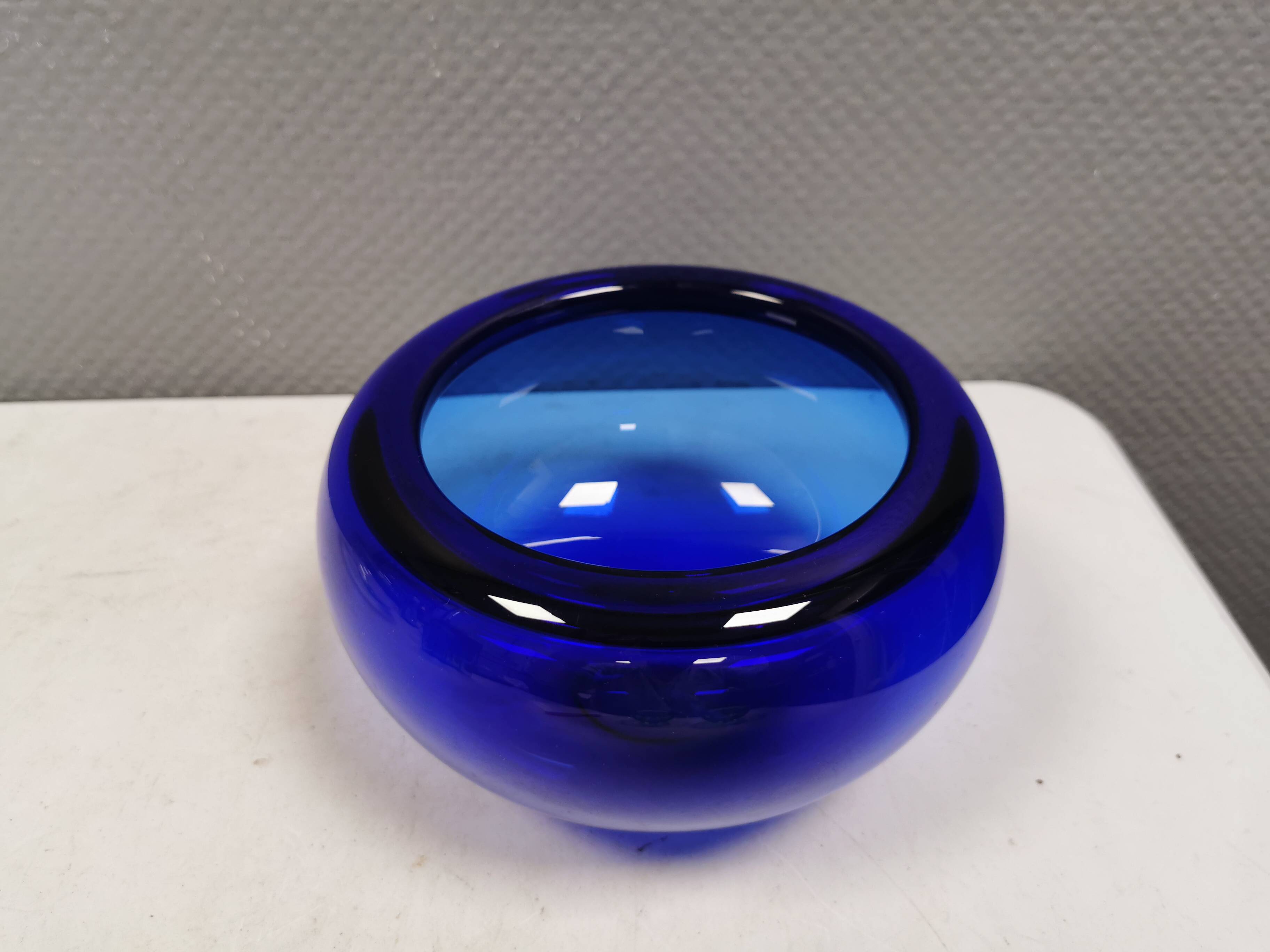 Blue PROVENCE bowl designed by Per Lütken for Holmegaard Glassworks 1955 Denmark