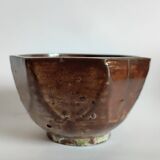 Stoneware bowl to identify