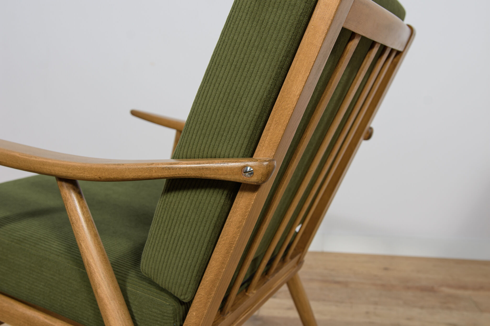 Mid-Century Modern Armchairs from TON, Czechoslovakia, 1960s, Set of 2