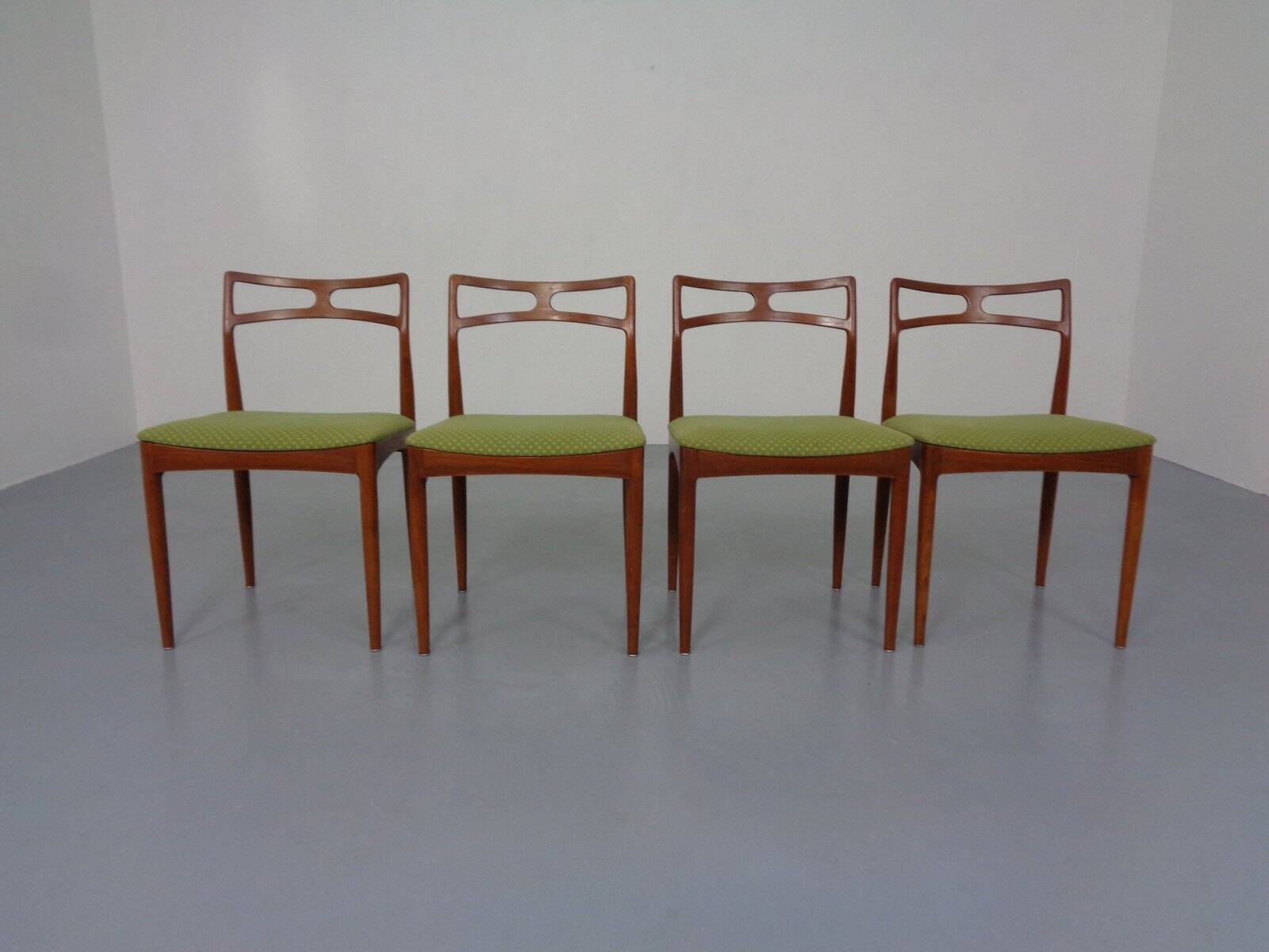 Model 94 Teak Dining Chairs by Johannes Andersen for Christian Linneberg, 1960s, Set of 4