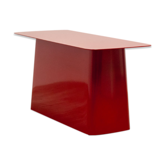 Red coffee table Vitra metal side table