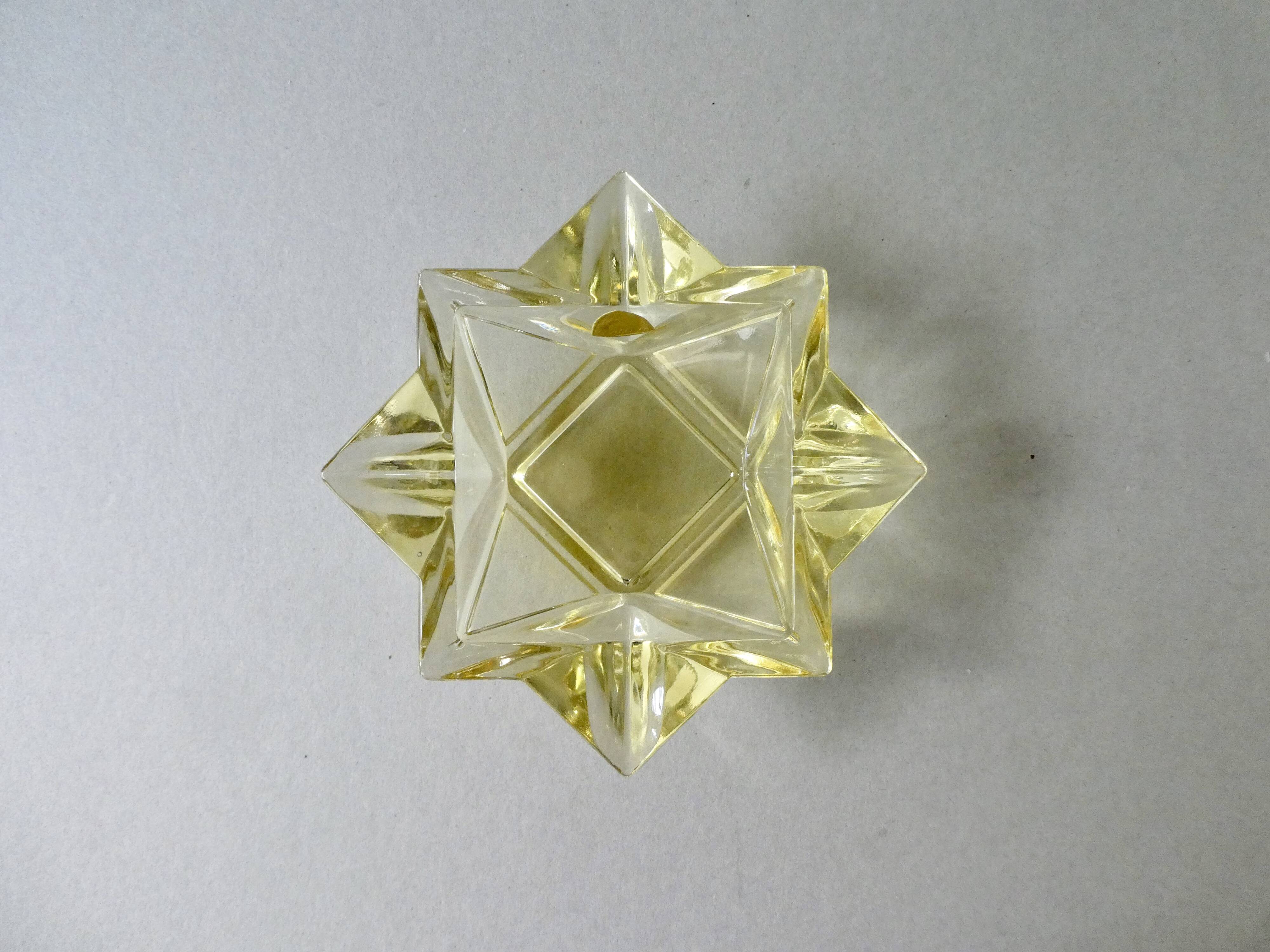 Walther star-shaped glass pocket tray