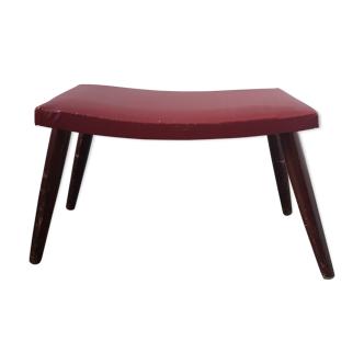 Red skai stool
