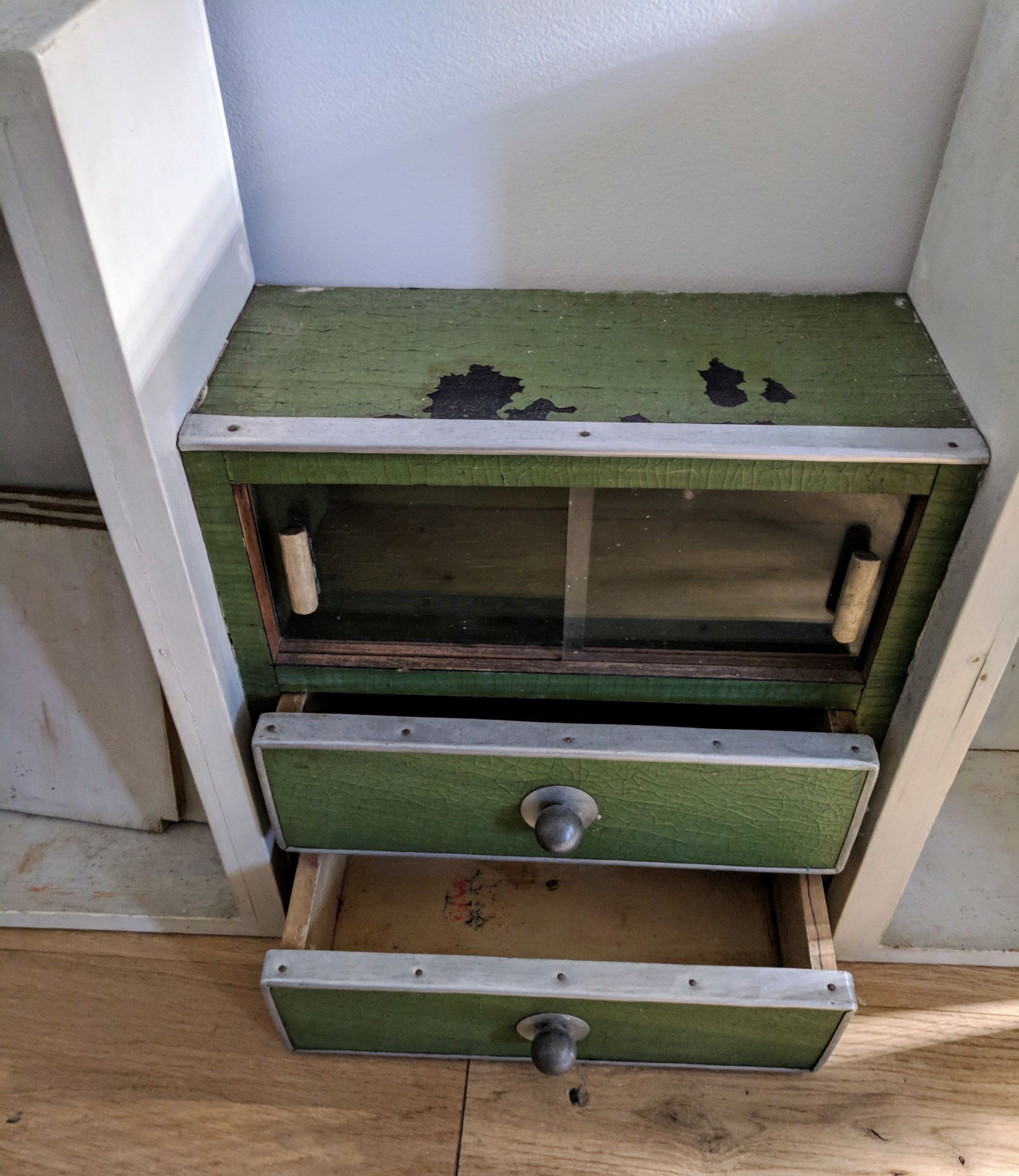 Vintage 50s in wood and steel Cabinet