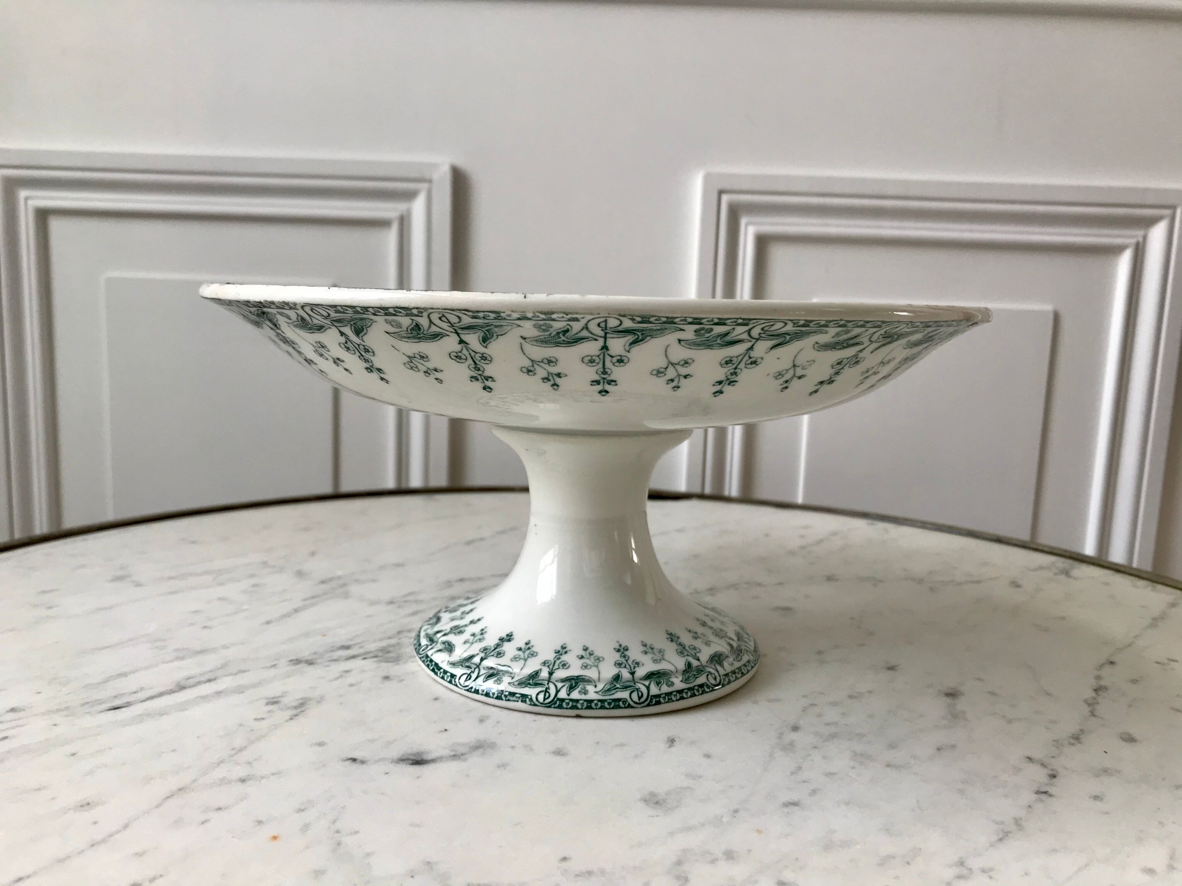 Compotier / servant Iron Earth model "Sagittarius" late nineteenth century