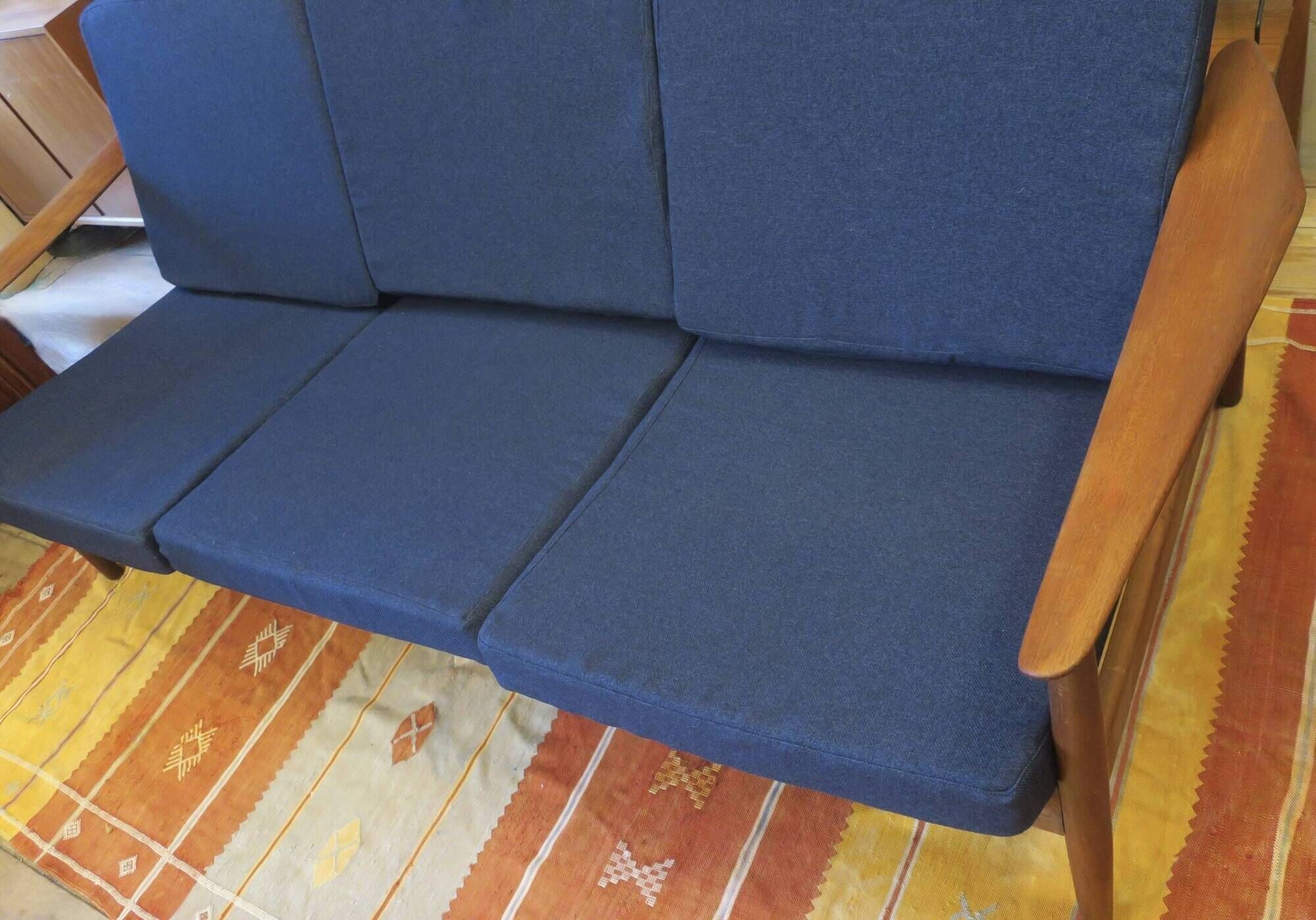 Arne Vodder for France and Sohn FD 164 teak 3-seater sofa, Denmark 1960s
