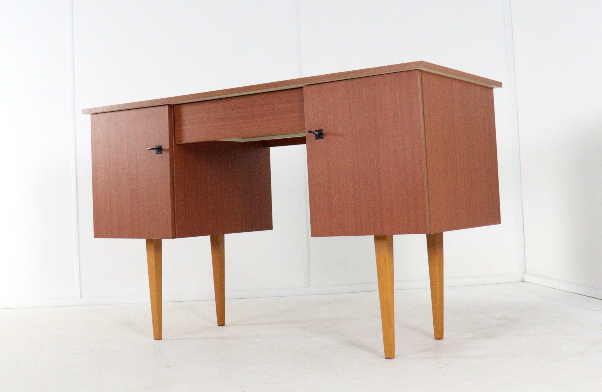 Bureau vintage - moderne du milieu du siècle