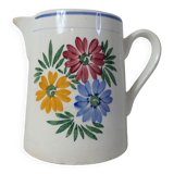 Digoin pitcher Yvonne