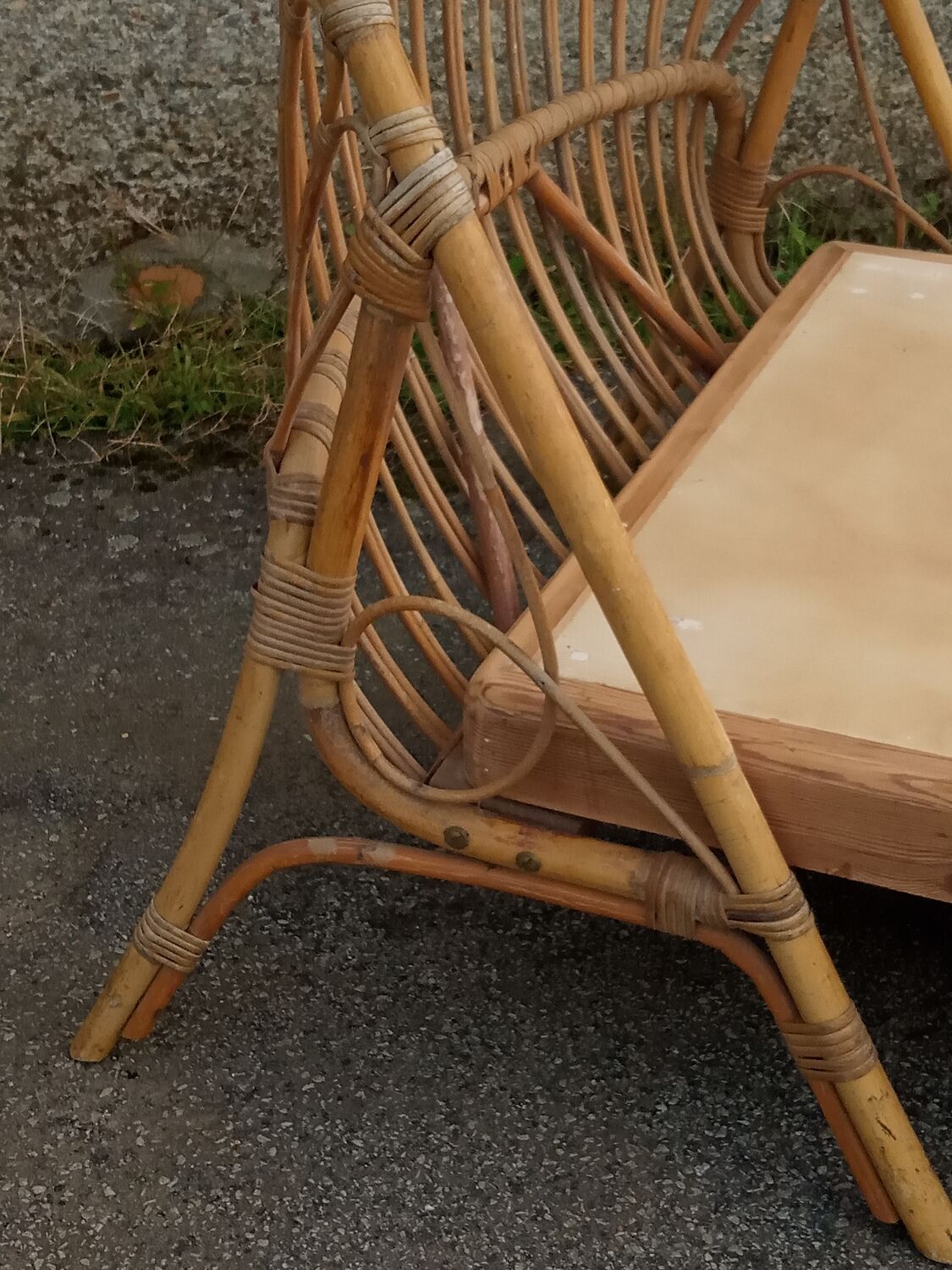 Lit en rotin années 50/60