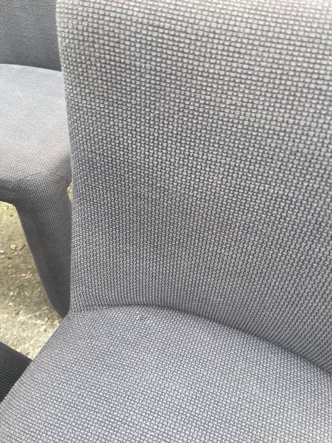 8 Monster Chairs, M. Wanders ed. MOOOI, 2000