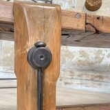 Solid wood carpenter's workbench