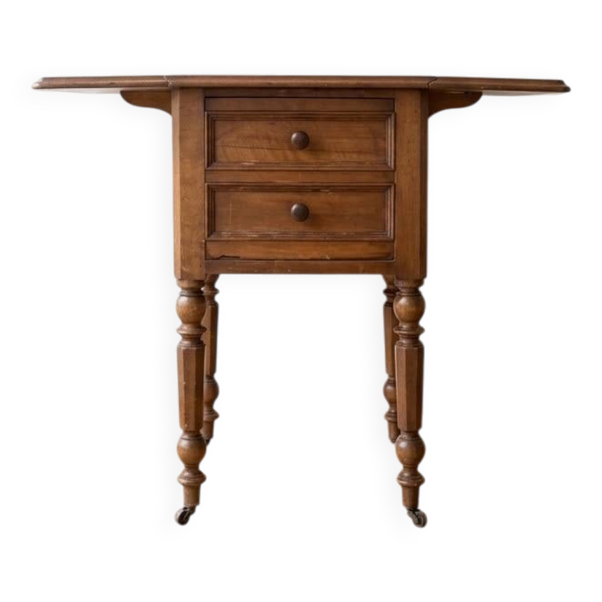 Table de chevet anienne