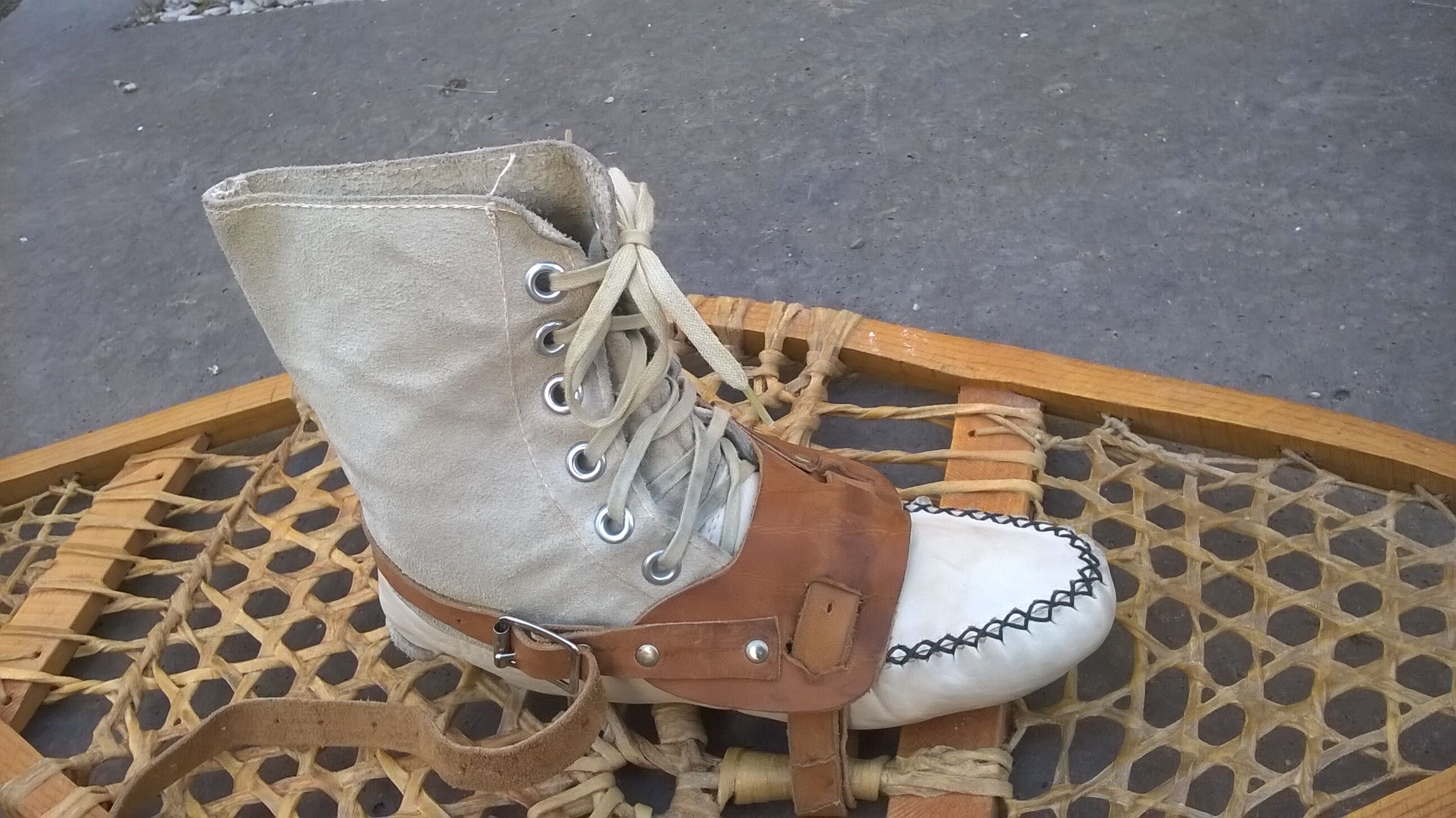 old pair of snowshoe